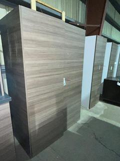 Wardrobe Cabinet, 48"x 24.5"x 72".