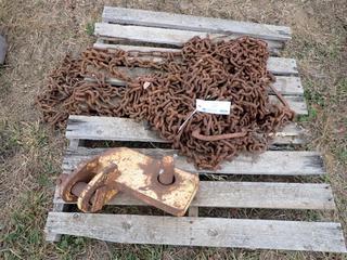 Qty Of Tire Chains To Fit 140H Grader C/w Ripper Mount Draw Bar