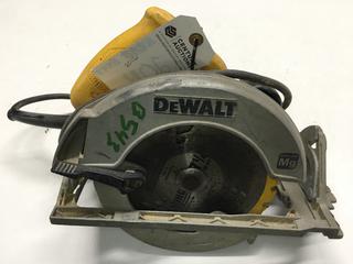 Dewalt 7 1/4" Electric Skil Saw.