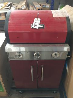 Dyna-Glo Model DGG424CNP 3 Burner Premier Gas Grill, Propane. Note: Damaged