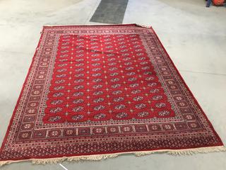 Area Rug, 8'3" x 10'10".