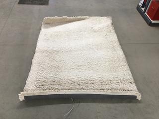 Area Rug, 64" x 90", Ivory Shag.