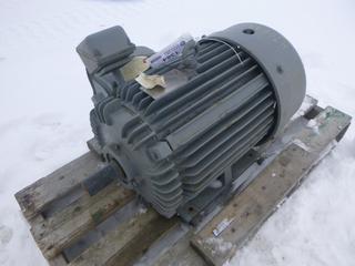 Toshiba 30 HP 3 Phase Motor, Model B0302FLG30L 
