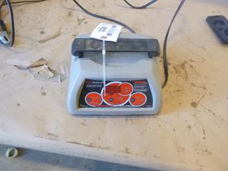 Schumachers SCF-8020A Battery Charger (B2)