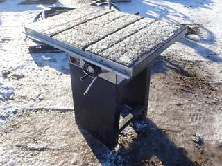 Rockwell 34-570 Table Saw w/ 9 In. Blade