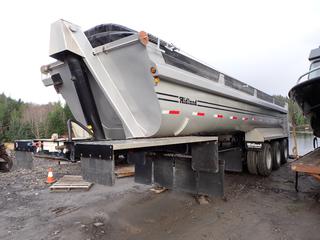 2015 Midland Model MG35SLX3 Tridem End Dump Trailer C/w 50,000 Kg GVWR, Roll Top, Custom Hoist Self-bleeding Hydraulics, Hendrickson Intraax Suspension, 35ft Box, 11R24.5 Tires @ 80% And Steel Rims. VIN 2MFB2R5D1FR008149