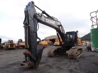 2010 John Deere 450D LC Excavator C/w A/C Cab, Radio, 36in Triple Grouser Pads, Light Package, Brush Guards, Quick Attach Accurate Thumb, SN 1304-2140702. Showing 7228hrs. SN FF450DX913812 *Note: Damage To Cab Roof*