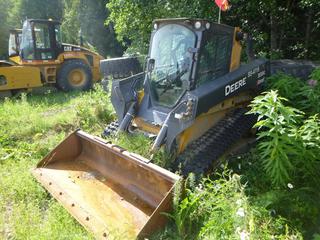 2019 John Deere 333G Skid Steer C/w 17 1/2in Quick Attach Plumbed Bucket, John Deere Part AT319181, Sn 0014616, 21.0 Cubic Feet Capacity, Light Package And Rear Camera. Showing 2029hrs. SN 1T0333GKVKE354719