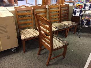 Set of (5) Dining Room Chairs.