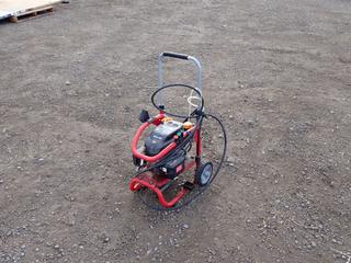 Homelite 140cc OHV 2200 Psi Pressure Washer c/w Hose. *Requires Repair*.