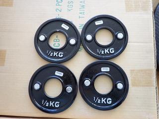 (1) Box of Ivanko Calibrated 0.5kg Machined Plates (4 Per Box), New.