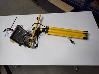 Yellow Work Light c/w Stand.