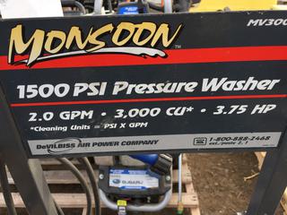 Monsoon 1500 PSI Pressure Washer 3.75 Hp Briggs & Stratton Motor. *Requires Repair*.
