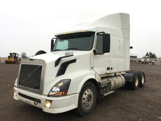 2007 Volvo VN630 T/A Truck Tractor c/w VE D12 465 HP, Eaton Fuller RTLO 16913A 13 Spd, 61" Mid Roof Sleeper, 11R22.5 Tires, Showing 1,091,162 Kms, VIN 4V4NC9GH37N455357. Note:  Out of Province.