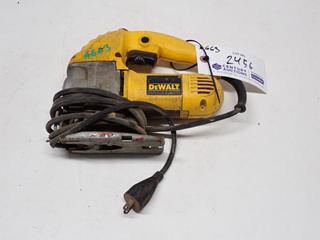 DeWalt DW312 VS Orbital Jigsaw 1" Stroke.