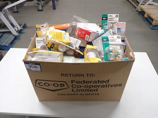 Quantity of Assorted Light Bulbs.