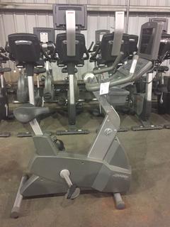 Life Fitness 95ci Life Cycle Inspire Upright Bike w/ KOPS Leg Position & LED Console. S/N Cannot Verify.