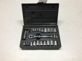 Ratchet Hexx Drive Bit Set.