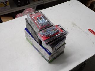 Quantity of Assorted Cobra HD Anchors & Bissett Staples.