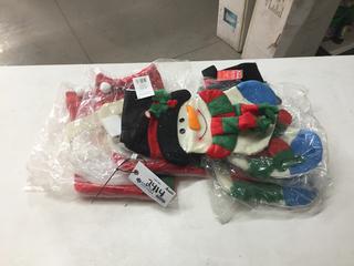 (5) Battery Operated Lighted Stockings.