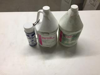 (2) 4L Jugs of Veterinary Use Mineral Oil & 284g Tail Adhesive Spray.