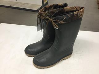 Baffin Trapper Insulated Boots Size 9.