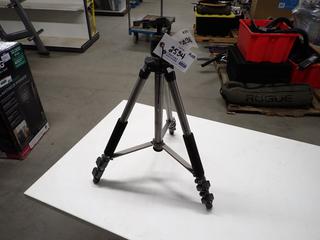Tri-Pod Stand, 486RC2.