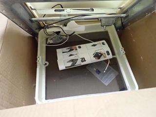 Fantastic Model 4000 Vent/Fan 14.5"x 14.5".