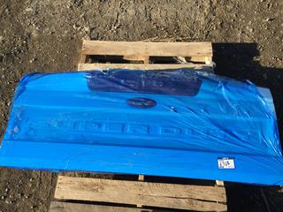 Unused Ford Super Duty Tail Gate.