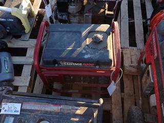 Coleman Powermate Vantage 3500 Generator Briggs & Stratton. *Requires Repair*.