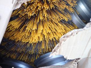 Box of Set Brooms  (907-92098).