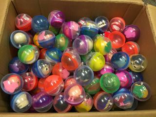 Quantity of 2.3" Windup Teeth In Capsules.