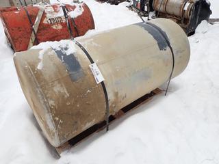 Used Truck Tractor Fuel Tank **Buyer Responsible For Load Out**