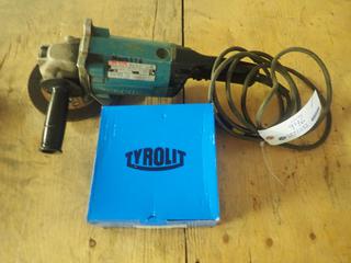 Makita Model GA7910 115V 7in Angle Grinder C/w (10) Unused Tyrolit 7in X 9/32in X 7/8in Grinding Wheels