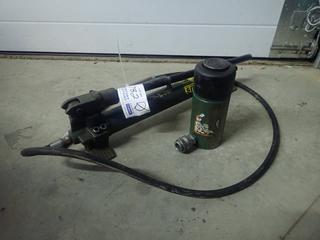 Simplex 10,000PSI Hydraulic Hand Pump C/w Hose And Simplex 25-Ton Hydraulic Ram