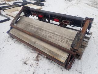 Waltco Model 225 93in 3000lb Cap. Hydraulic Tailgate. SN 465443 *Note: Working Condition Unknown*