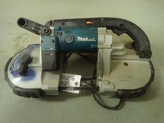 Makita 2107F 6.5A 120V Portable Bandsaw. SN 9784E