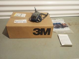 (1) Box Of Size Large 3M Quick Latch Half Facepiece Reusable Respirators . Item# 6503QL/49492 *Unused*