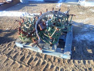 Qty Of Assorted Size Pipe Line Up Clamps