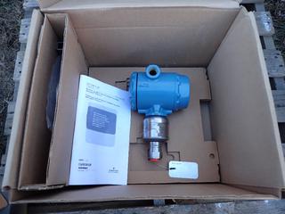 Rosemount 3051S Series 400PSI/27.6mpa Pressure Transmitter w/ Hart Protocol. SN 0733501 *Unused*