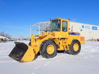 1998 Hyundai HL740-3 Wheel Loader c/w Cab, A/C, Radio, Showing 6,056 Hours, 205R25 Tires at 60% Remaining, Aux Hyd, 98 In. Bucket, SN L701EK10302 *Note: Transmission Leak, Throttle Pedal Sticks*