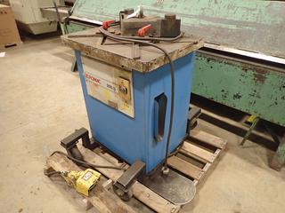 Euromac 220/6S Hydraulic Corner Notcher No.5623 c/w 575 Volts, 6.0 Amps, 4KW, 3 Phase, 5.5 HP, Foot Paddle on Casters