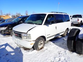 1998 GMC Safari SLX Van c/w Vortec, 215/75R15 Tires, VIN 1GKD19WXWB527970 *Note: Parts Only, Flat Tires, Front Damage* **Located Offsite at 21220-107 Avenue NW, Edmonton, For More Information Contact Richard at 780-222-8309**