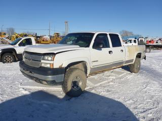 2006 Chevrolet 2500 HD Crew Cab 4X4 Pick Up c/w 6.0L Vortec, A/T, 285/75R16 Tires, 8 Ft. Box, VIN 1GCHK23406F161266 *Note: No Tailgate, Parts Only* **Located Offsite at 21220-107 Avenue NW, Edmonton, For More Information Contact Richard at 780-222-8309**
