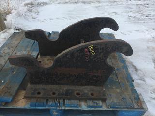 Backhoe Hitch To Fit Cat 450 Backhoe Control # 8370.