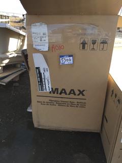 Maax Fiberglass Tub/Shower Essence TS-6030 Tub Pinne Kit# 148010, 59 3/4" x 29 7/8" x 17 1/2". *Damaged*