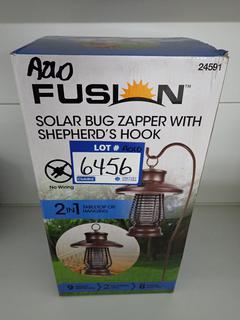 Fusion Solar Bug Zapper c/w Shephard's Hook, 24591.