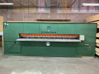 Savi HFK 320 Veneer Guillotine, S/N 20845928.