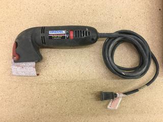 Dremel Model 6000 120V Variable Speed Contour Sander c/w Case.