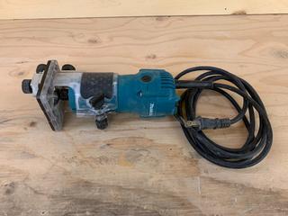 Makita Model 3709 120V Laminate Trimmer.